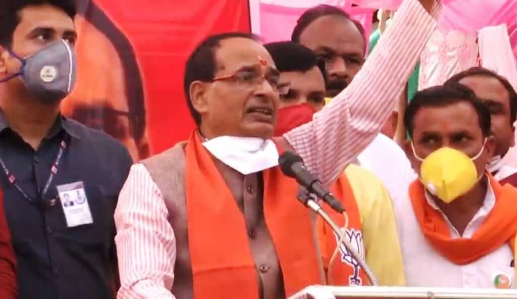 महारानी पद्मावती की शौर्य गाथा पाठ्यक्रम में होगी शामिल,बनेगा स्मारक: मुख्यमंत्री महारानी पद्मावती की शौर्य गाथा पाठ्यक्रम में होगी शामिल,बनेगा स्मारक: मुख्यमंत्री