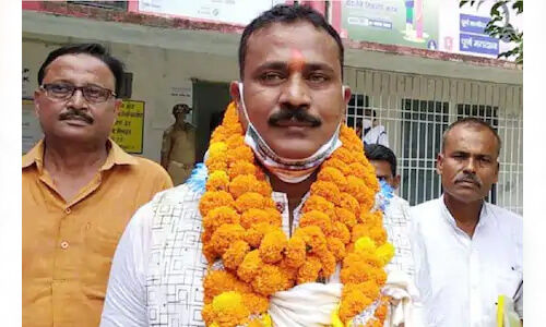 प्रत्याशी हत्याकांड: फायरिंग होते ही मची भगदड़, मार दो मार दो... की आई आवाजें