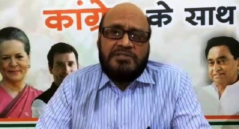 सिंधिया के सचिव पर टिकट के बदले रिश्वत मांगने का आरोप, कांग्रेस ने दिया आवेदन