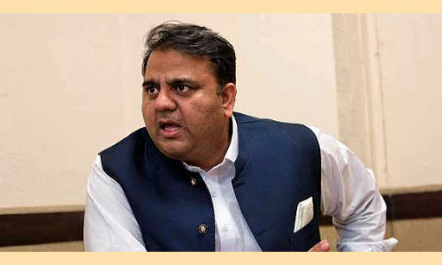 पाकिस्तान ने पुलवामा हमला कराना स्वीकार्य किया, मंत्री फवाद चौधरी के बिगड़े बोल