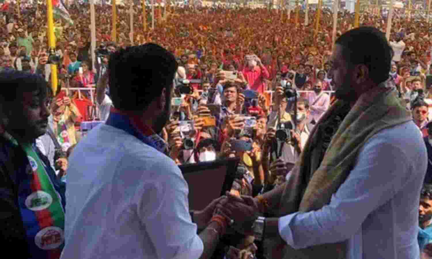 चिराग पासवान बोले - सीएम नीतीश की नीति अंग्रेजों वाली, बांटो और राज करो चिराग पासवान बोले - सीएम नीतीश की नीति अंग्रेजों वाली, बांटो और राज करो