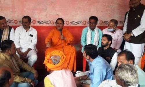 भाजपा की सरकार विकास के संकल्पित : उमा भारती
