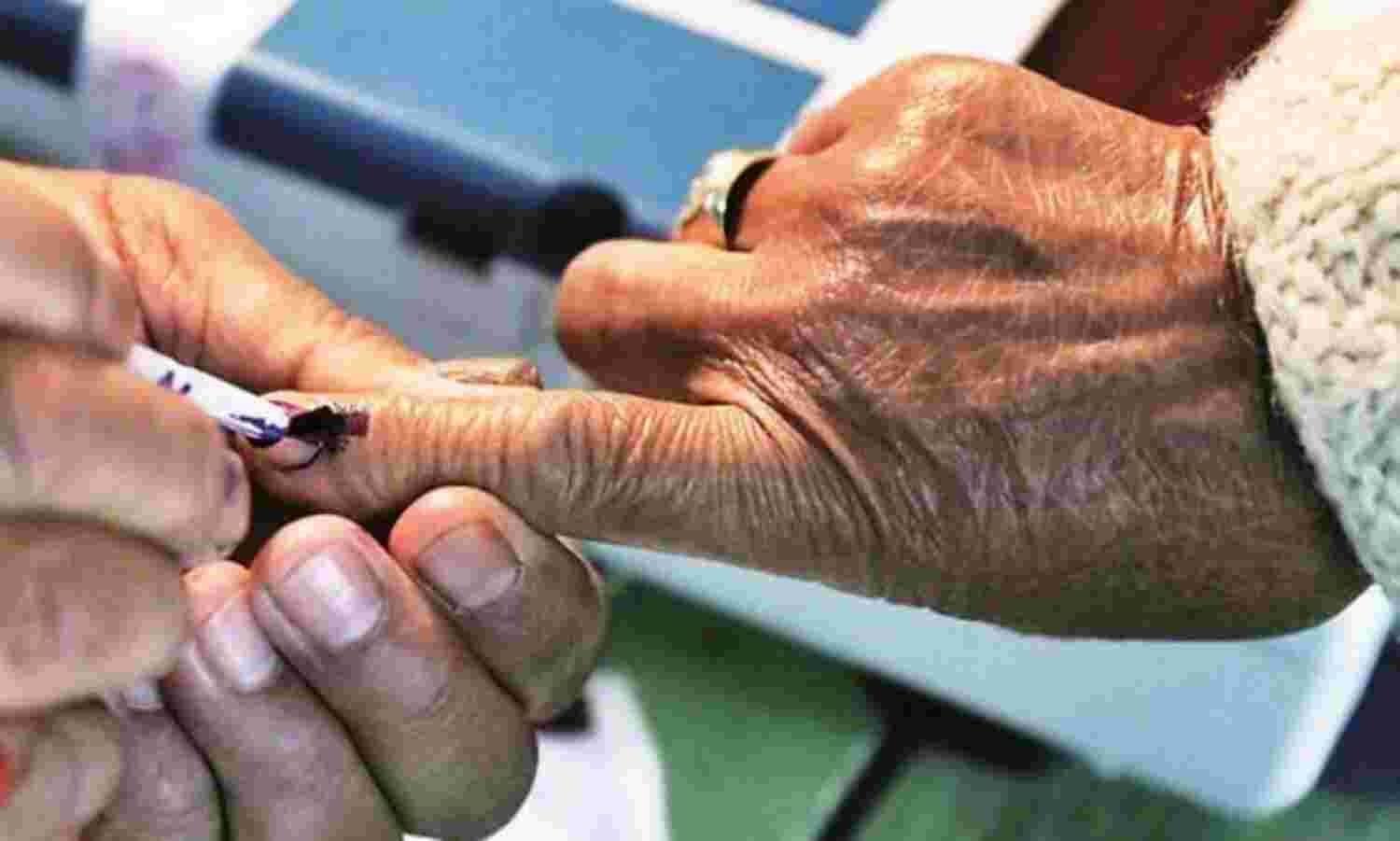 सता रही कोरोना काल में मतदान घटने की चिंता