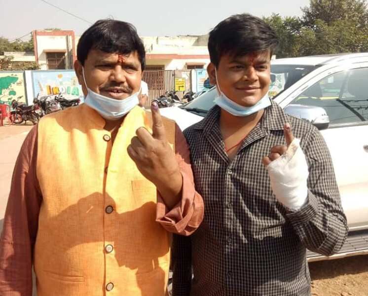 प्रत्याशियों के परिजनों ने किए दावे, जीत हमारी