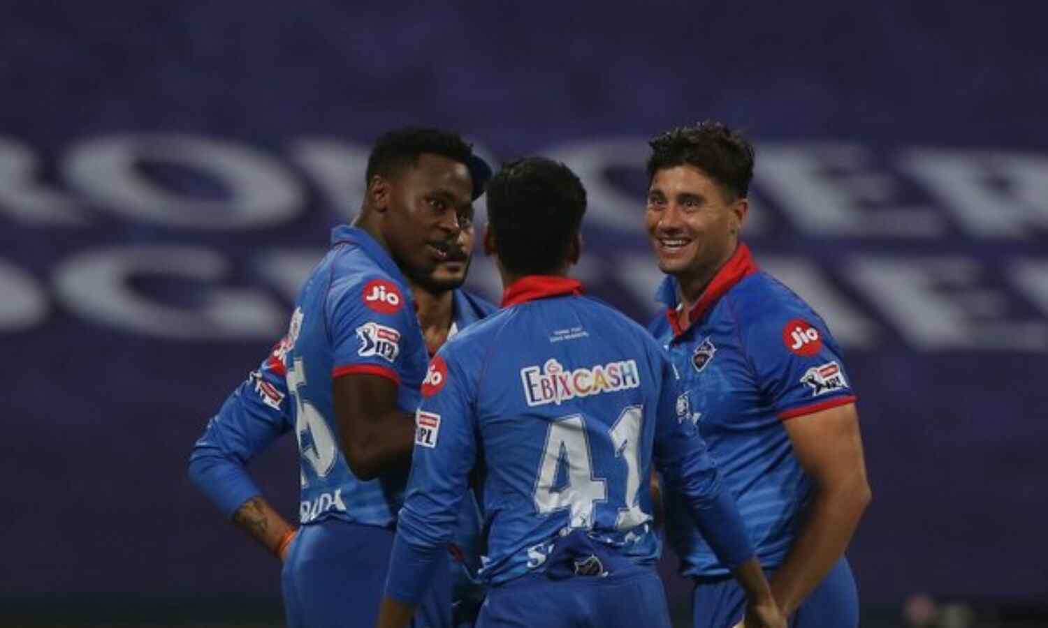 हैदराबाद को 17 रनों से हराकर दिल्ली कैपिटल्स फाइनल में