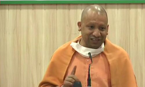 भाजपा राष्ट्रीय अध्यक्ष के काफिले पर हमला अक्षम्य और निंदनीय : योगी आदित्यनाथ