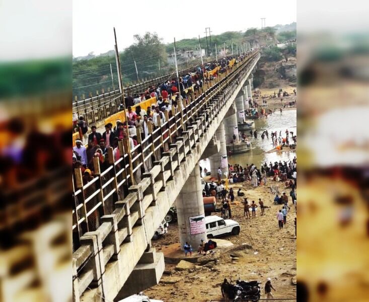 15 लाख श्रद्धालुओं ने किये रतनगढ़ माता के दर्शन