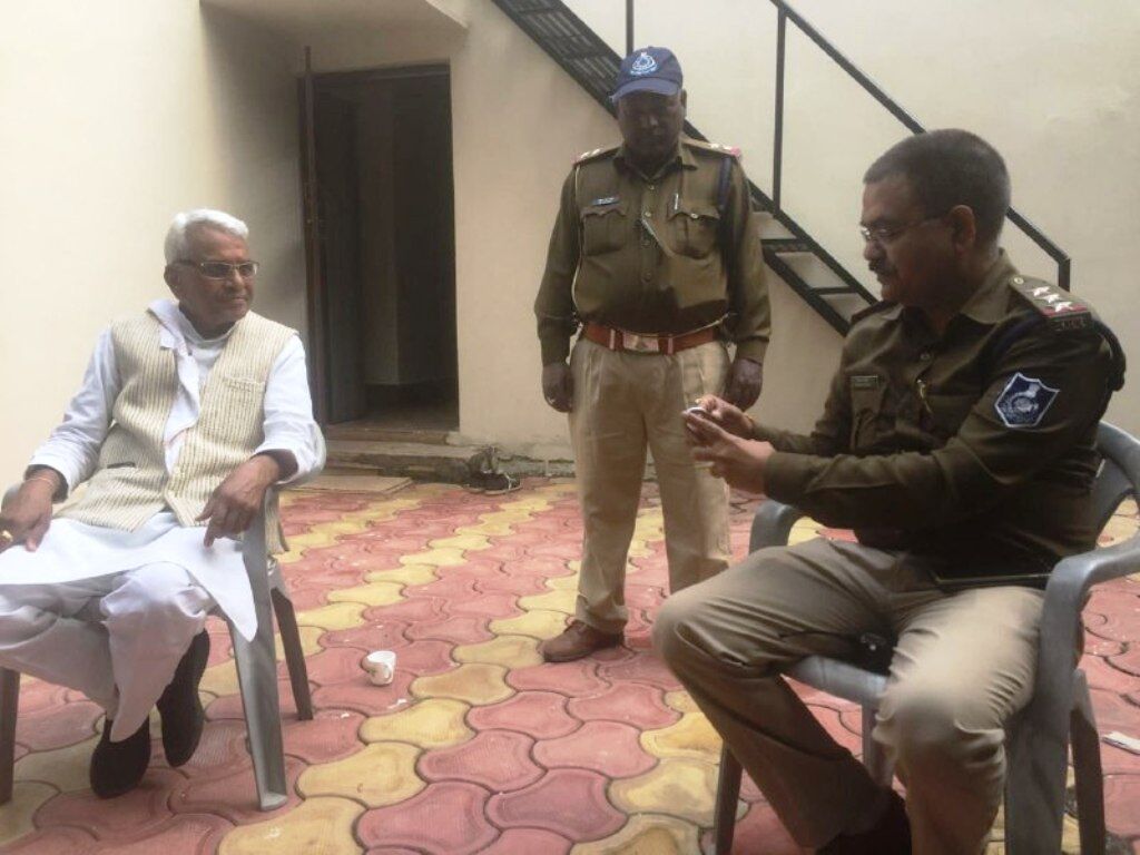 पूर्व सांसद रामसेवक सिंह के बेटे के घर हुई चोरी, पुलिस जांच में जुटी