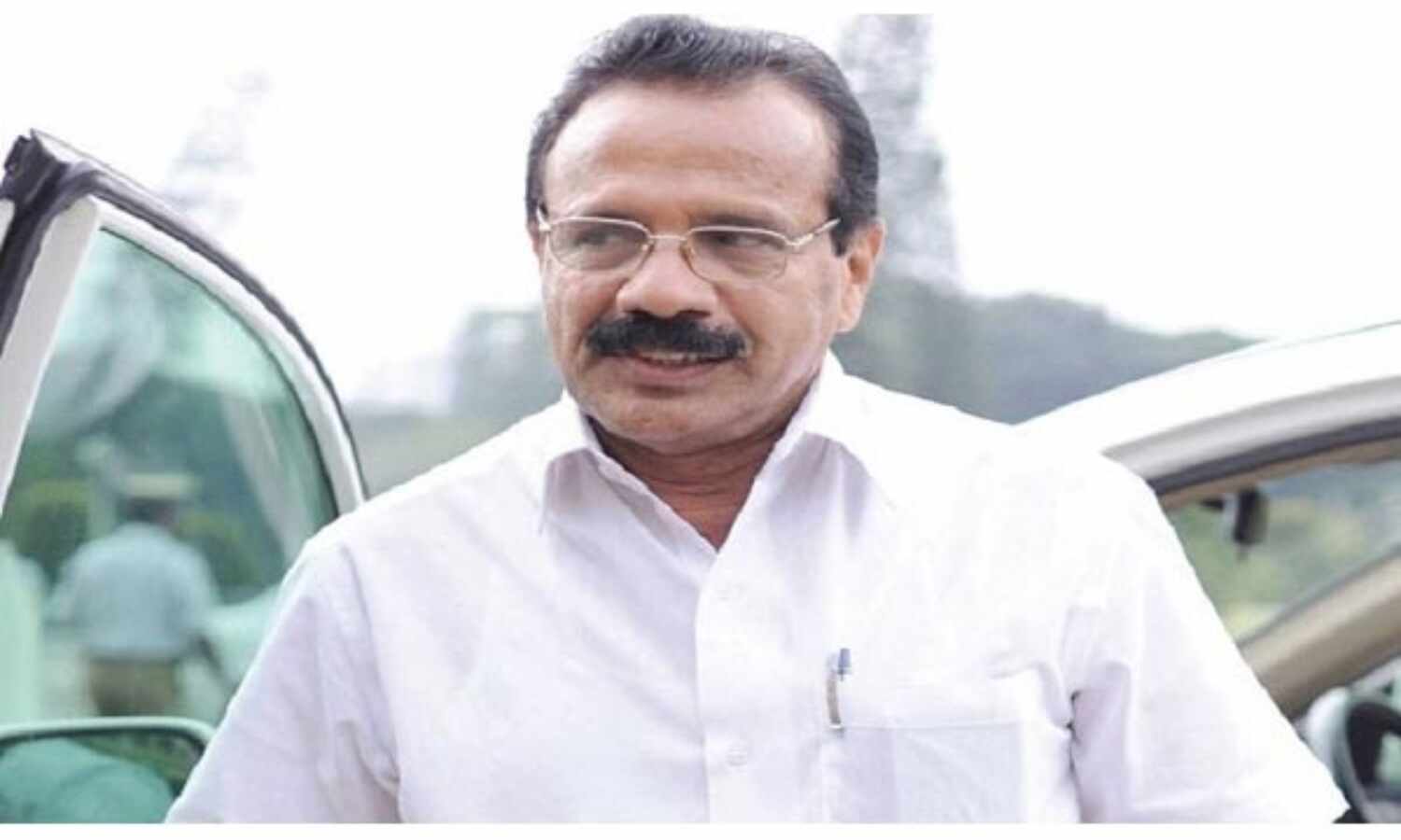 केन्द्रीय मंत्री सदानंद गौड़ा कोरोना संक्रमित, ट्विट कर दी जानकारी