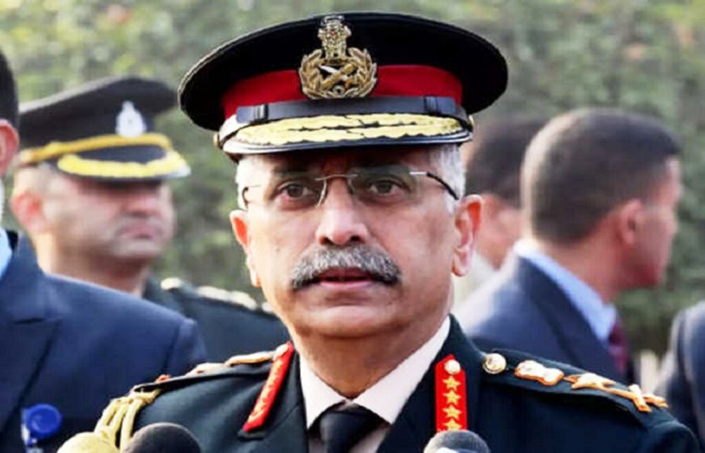 भारत में घुसपैठ की कोशिश करने वाले आतंकवादी जिंदा नहीं बचेंगे : सेना प्रमुख