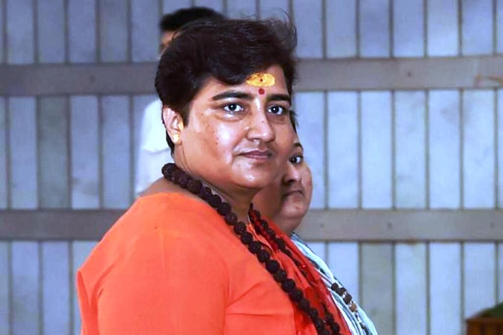 लव जिहाद के आरोपियों को मिलना चाहिये फांसी या उम्रकैद : सांसद प्रज्ञा ठाकुर