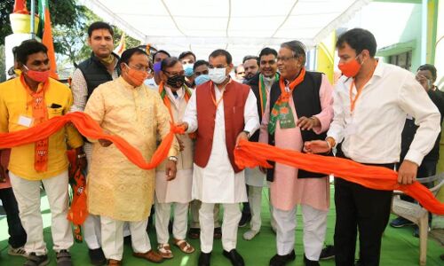 कार्यकर्ताओं को पार्टी की विचारधारा की जानकारी देते हैं प्रशिक्षण वर्गः वीडी शर्मा