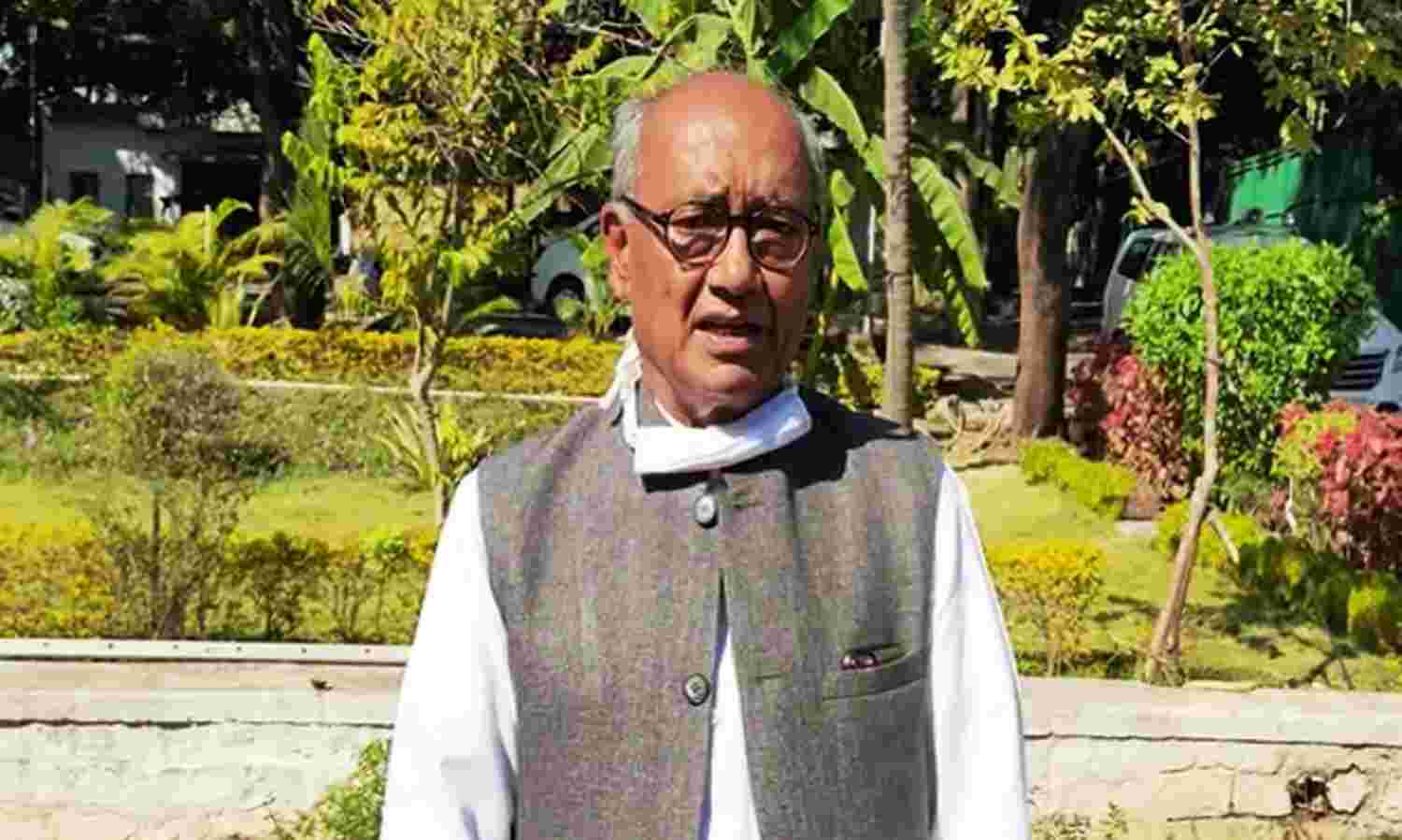 मोदी जी जिद छोड़िये, बिल वापस लीजिये : दिग्विजय सिंह