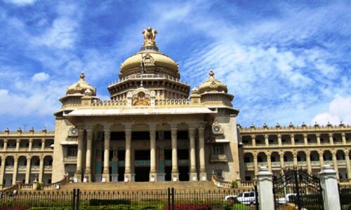 कर्नाटक में विधानसभा सत्र शुरू, लव जिहाद और गौ-हत्या रोधी विधेयक लाएगी सरकार
