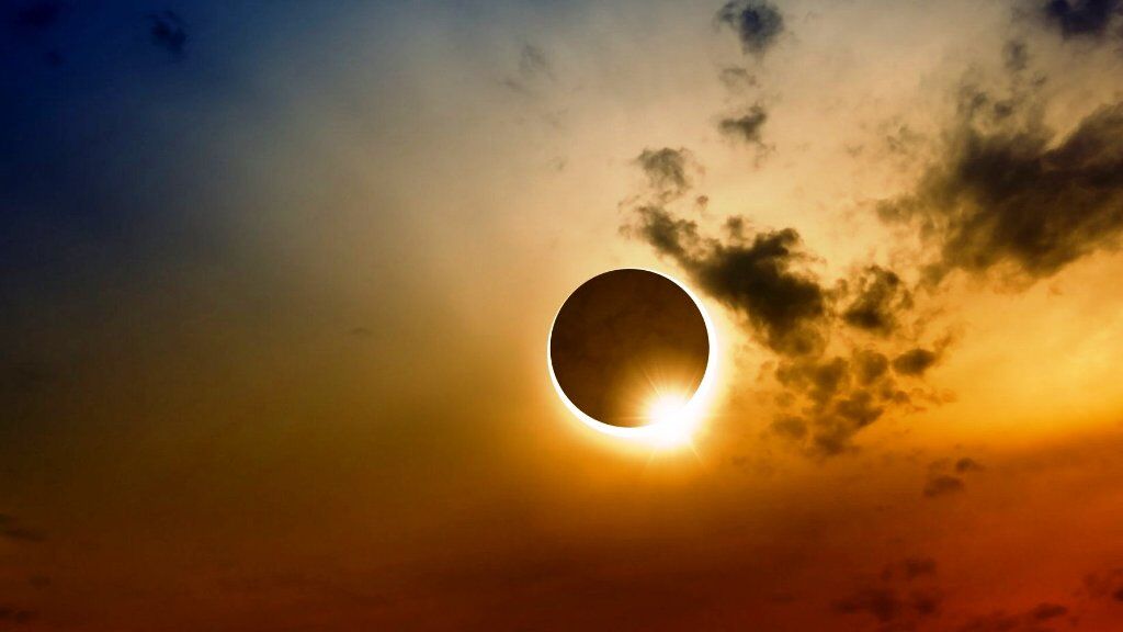 साल का अंतिम सूर्यग्रहण आज, विश्व राजनीति में बढ़ेगा भारत का कद