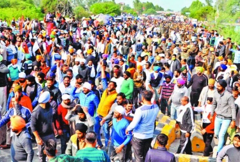 किसान आंदोलन जारी, संयुक्त संगठन आज तय करेंगे आगे की रणनीति