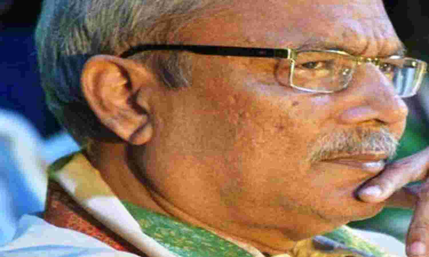 ममता बनर्जी को झटका, एक और विधायक ने दिया इस्तीफा