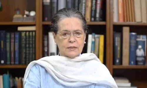 सोनिया गांधी ने नाराज नेताओं को मनाने बुलाई बैठक, सामांजस्य बनाने की होगी कोशिश