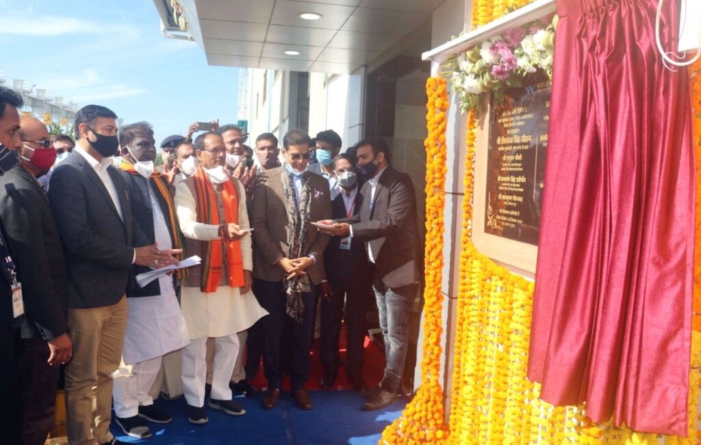 औद्योगिक विकास द्वारा लोगों को रोजगार दिलाना हमारी प्राथमिकता : मुख्यमंत्री औद्योगिक विकास द्वारा लोगों को रोजगार दिलाना हमारी प्राथमिकता : मुख्यमंत्री