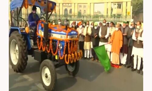 किसानों की लागत कम करना और उत्पादकता बढ़ाना हमारी प्राथमिकता : मुख्यमंत्री योगी