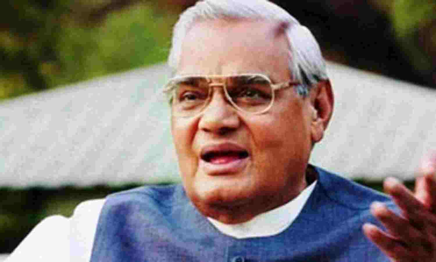 अटल बिहारी वाजपेयी : भारतीय राजनीति के शिखर पुरुष