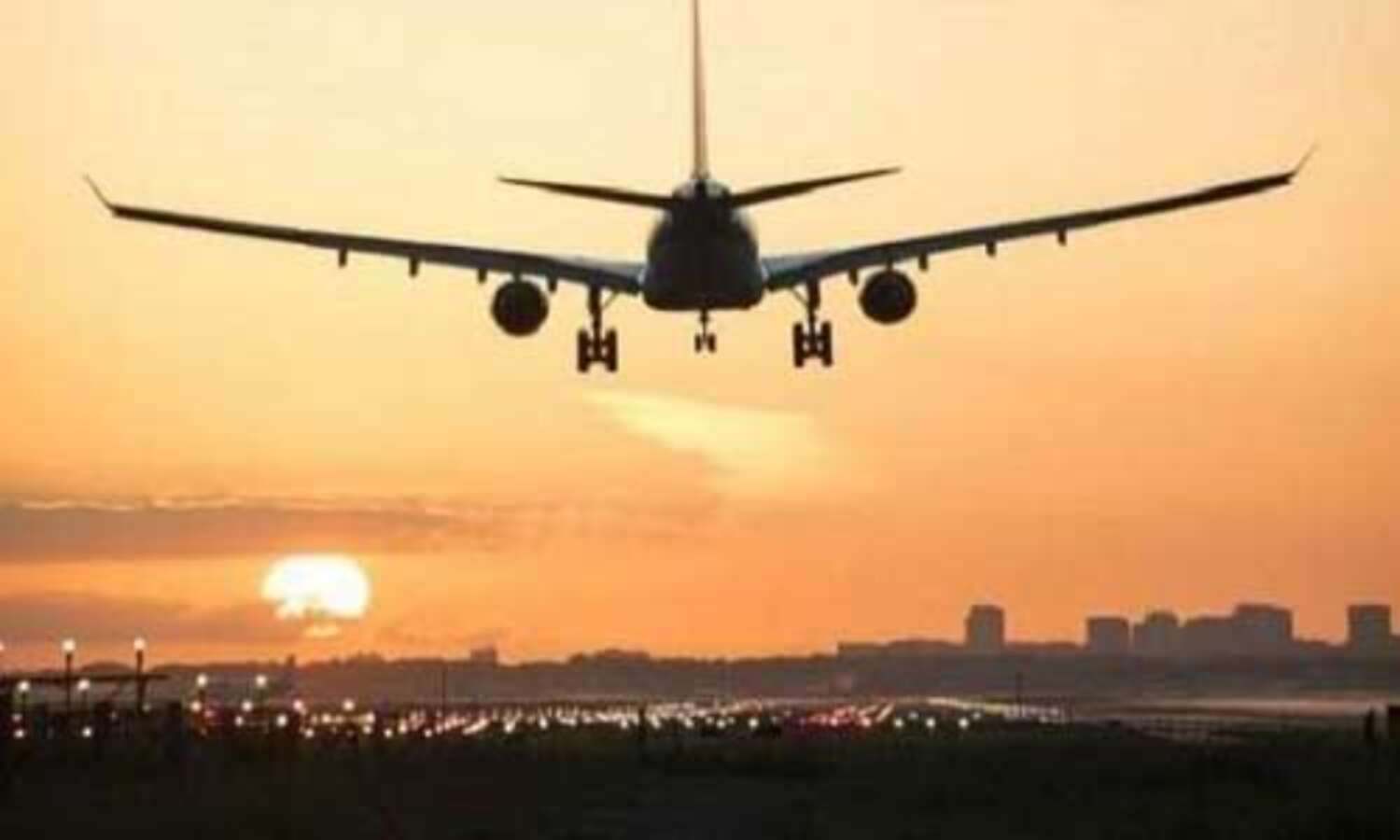 कोरोना के नए स्ट्रेन के चलते ब्रिटेन की उड़ानों पर लगी रोक आगे बढ़ने के आसार