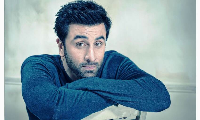 बॉलीवुड अभिनेता रणबीर कपूर हुए कोरोना संक्रमित, मां नीतू सिंह ने दी खबर