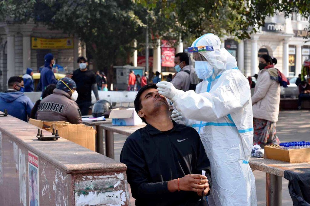 आत्मविश्वास से हारेगा कोरोना का नया रूप