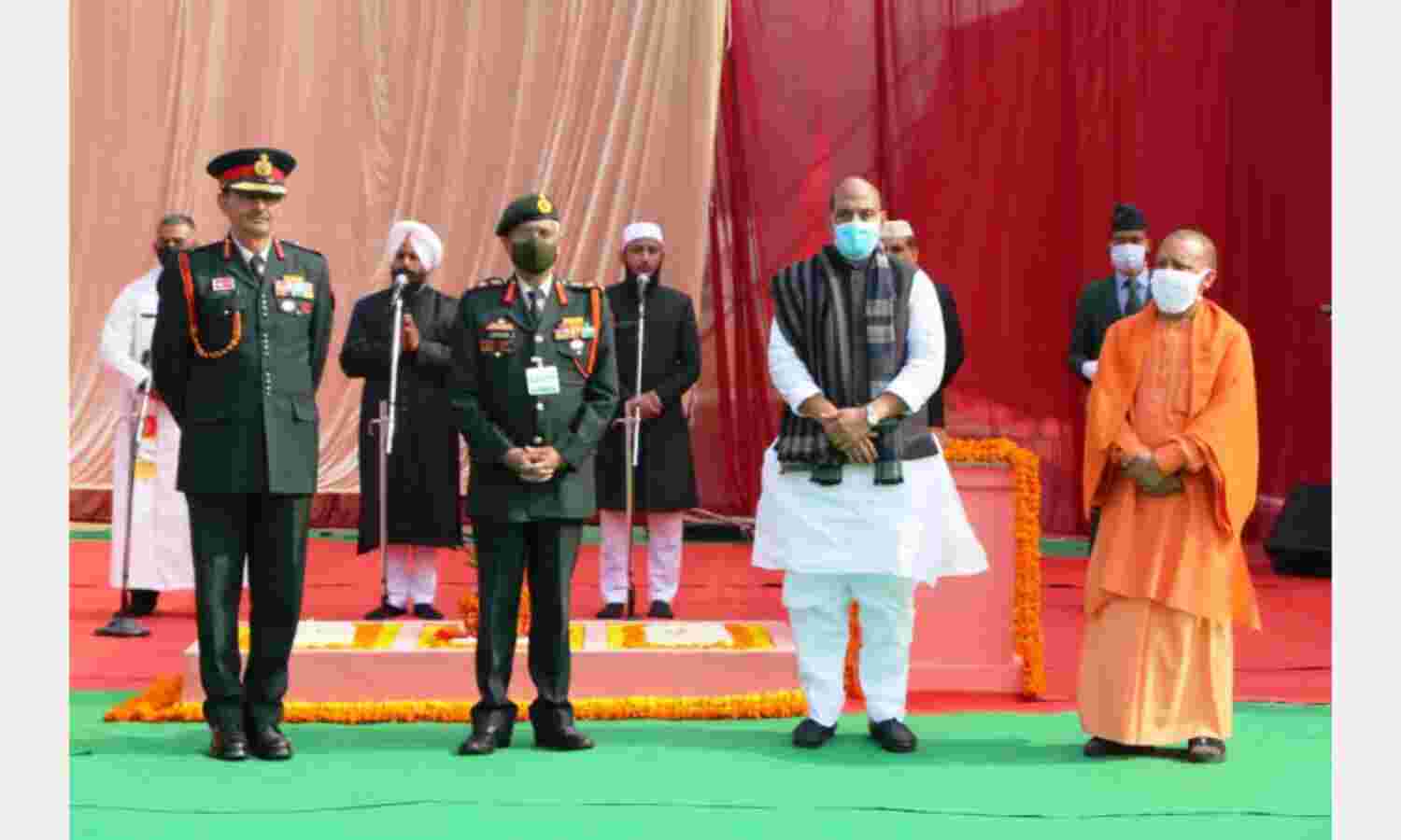 हमने 2 स्वदेशी वैक्सीन बना ली हैं और 4 वैक्सीन और आने वाली हैं : राजनाथ सिंह