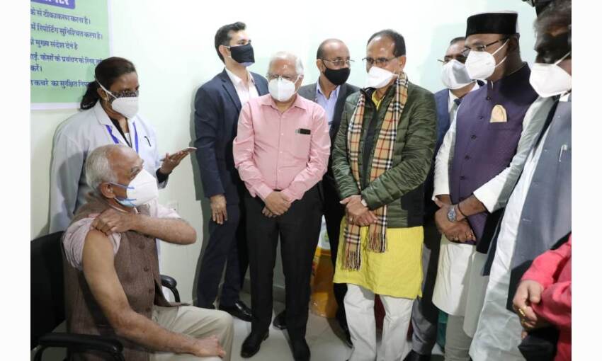 मप्र में मुख्यमंत्री शिवराज सिंह ने शुरू किया कोरोना वैक्सीनेशन कार्यक्रम