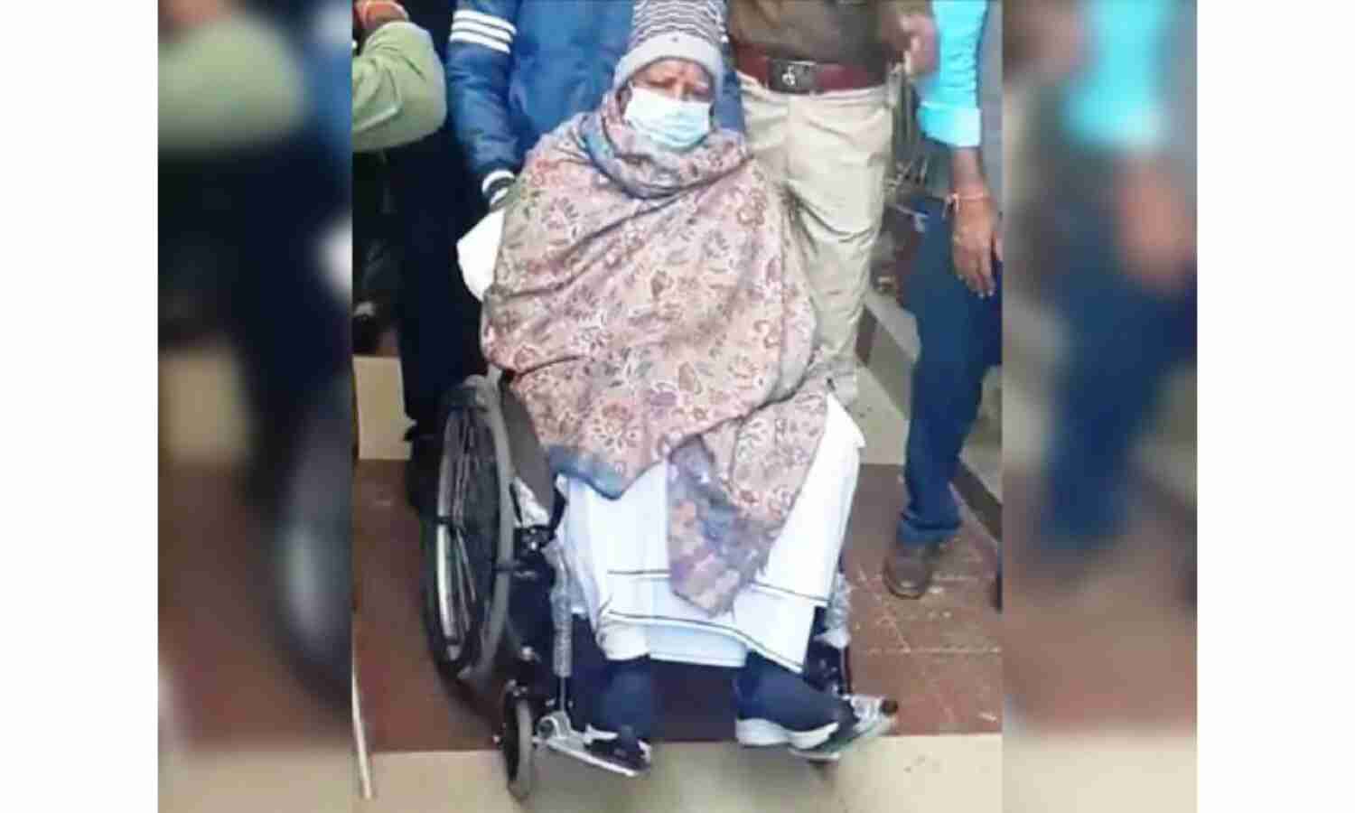 राजद सुप्रीमो लालू प्रसाद यादव की हालत गंभीर, भेजा गया एम्स दिल्ली