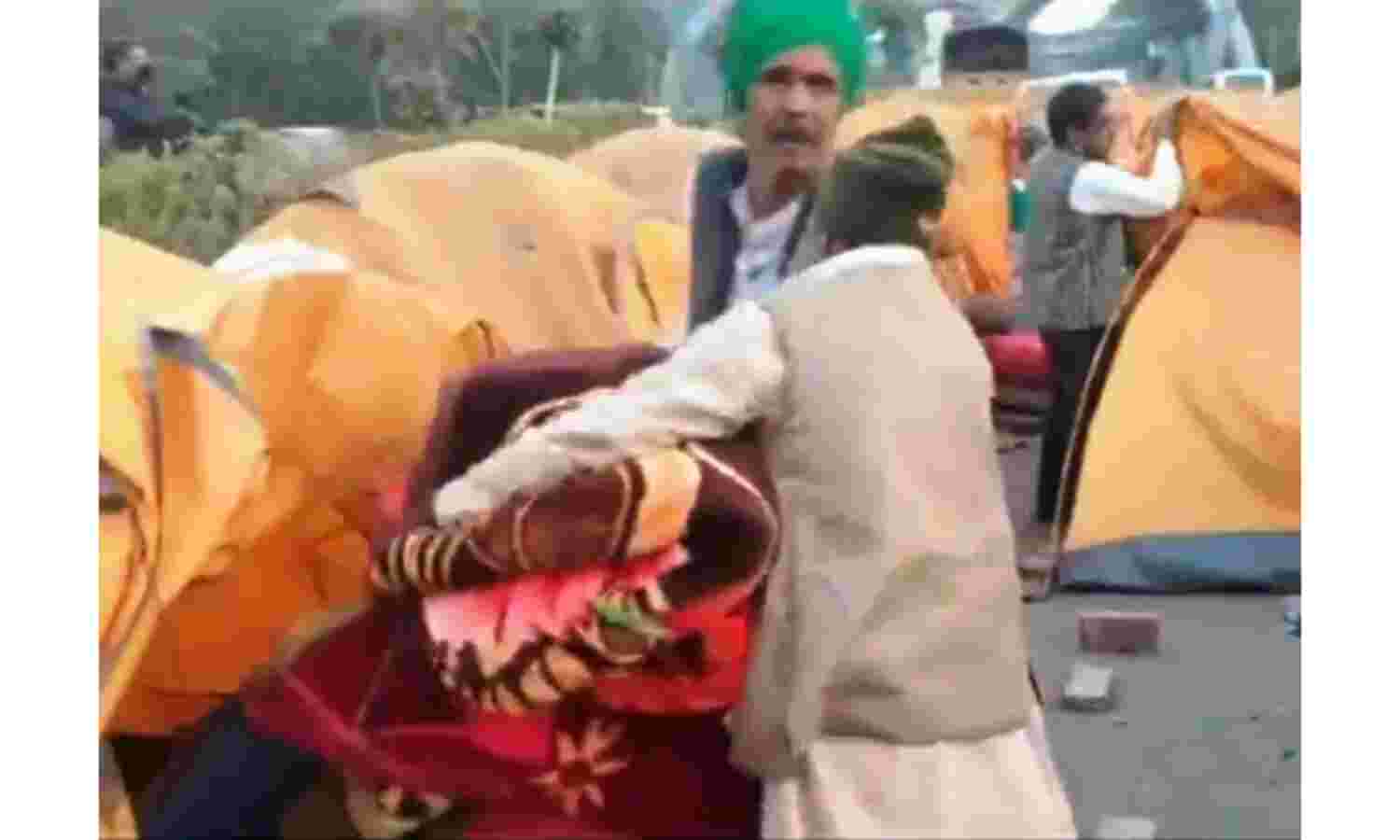 दिल्ली पुलिस की कार्रवाई के बाद खाली होने लगे धरना स्थल