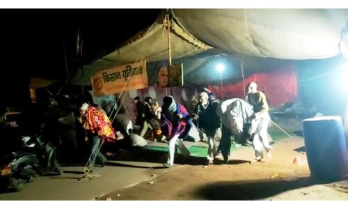 बड़ौत में किसान आंदोलन समाप्त, पुलिस ने खदेड़ा