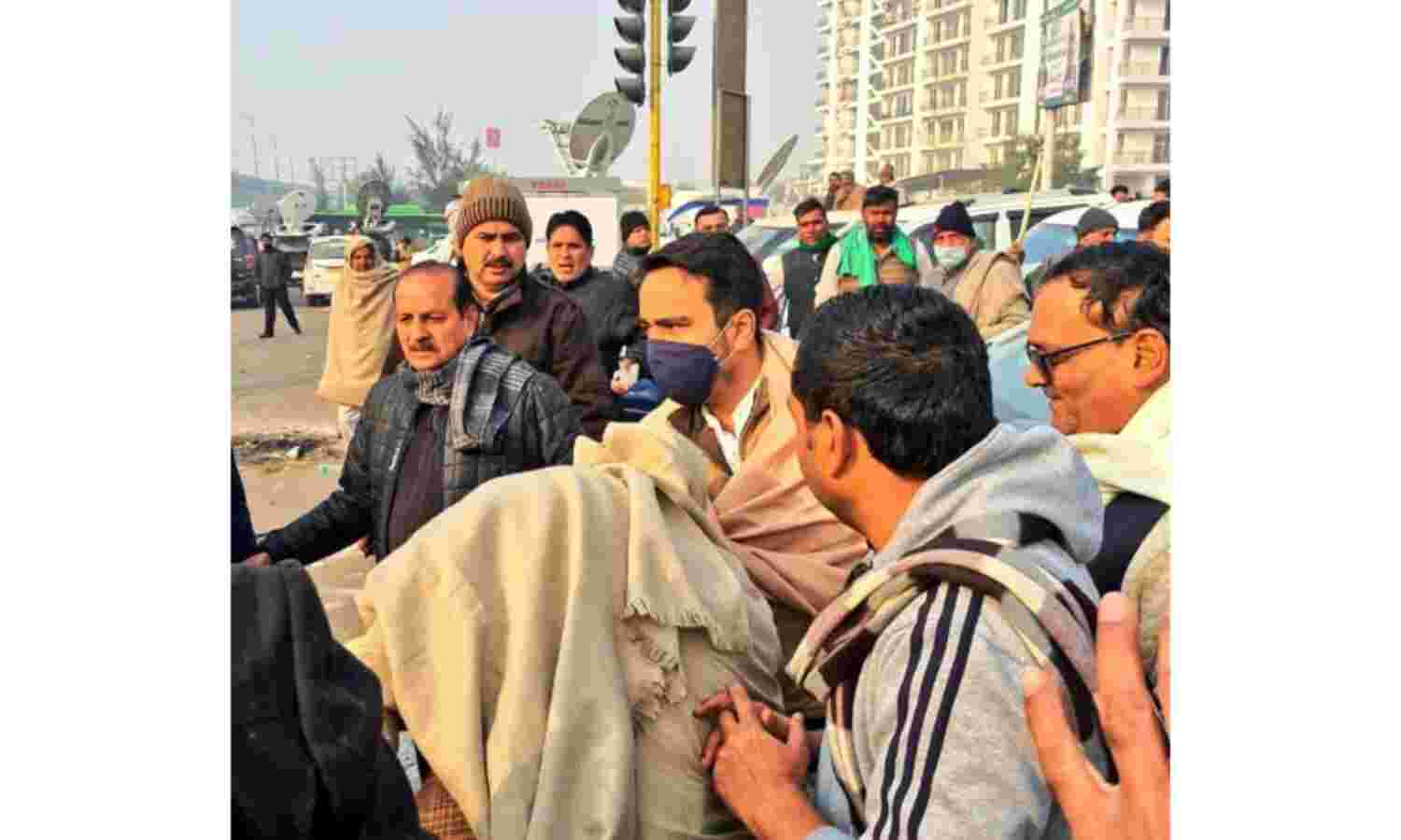 किसान आंदोलन में राजनीति का प्रवेश, रालोद सहित कई दलों ने दिया समर्थन