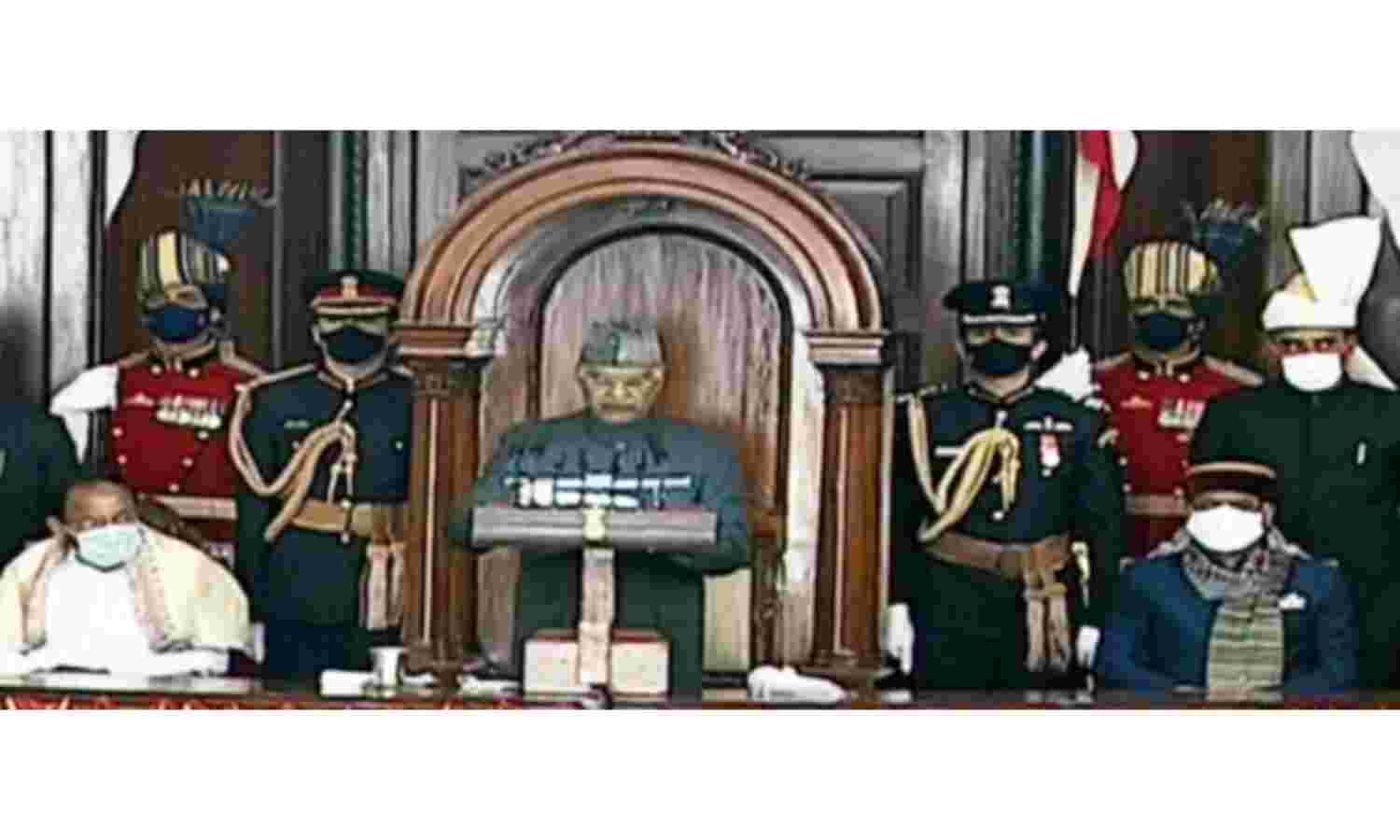 बजट सत्र से पहले राष्ट्रपति का अभिभाषण, कहा - गणतंत्र दिवस पर तिरंगे का अपमान दुर्भाग्यपूर्ण