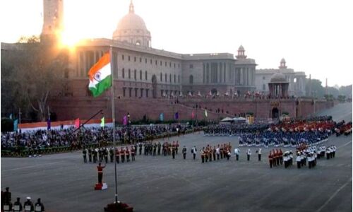 बीटिंग रिट्रीट के साथ गणतंत्र दिवस समारोह का समापन, गूंजी स्वर्णिम विजय धुन