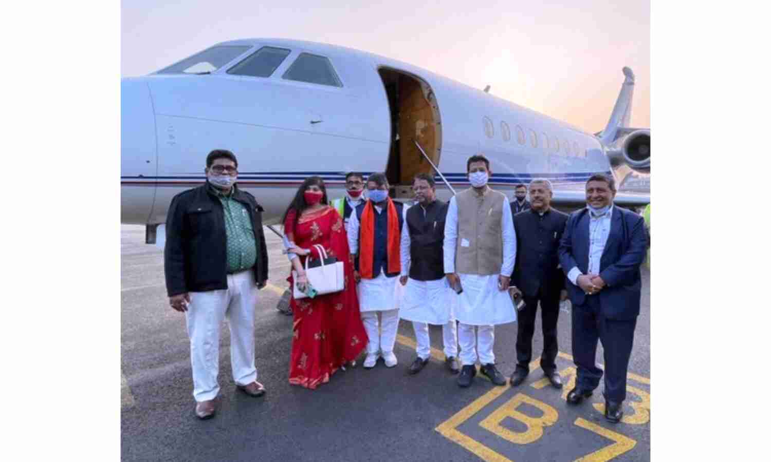 टीएमसी के पूर्व विधायक राजीव बनर्जी पहुंचे दिल्ली, जल्द भाजपा में होंगे शामिल