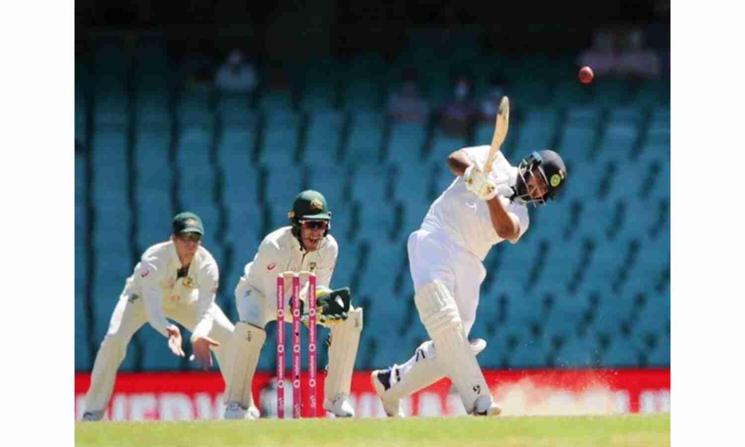 ऋषभ पंत आईसीसी के क्रिकेटर ऑफ़ द मंथ अवार्ड के लिए नॉमिनेट