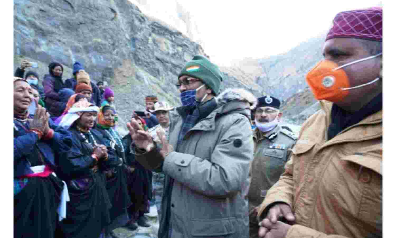 उत्तराखंड में बचाव कार्य जारी, 31 शव मिले, मुख्यमंत्री ने लिया जायजा