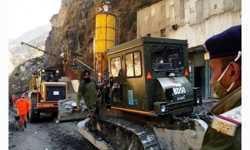 चमोली में धौली गंगा का जल स्तर उतरने के बाद बचाव कार्य दोबारा शुरू