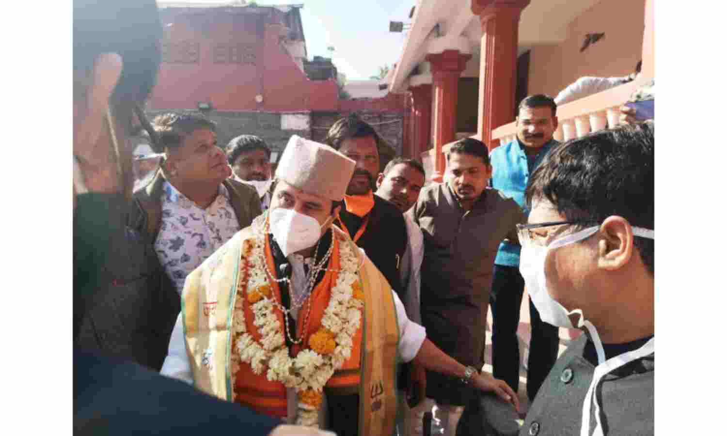 माधवराव सिंधिया की मूर्ति होगी विस्थापित, ज्योतिरादित्य ने किया निरीक्षण