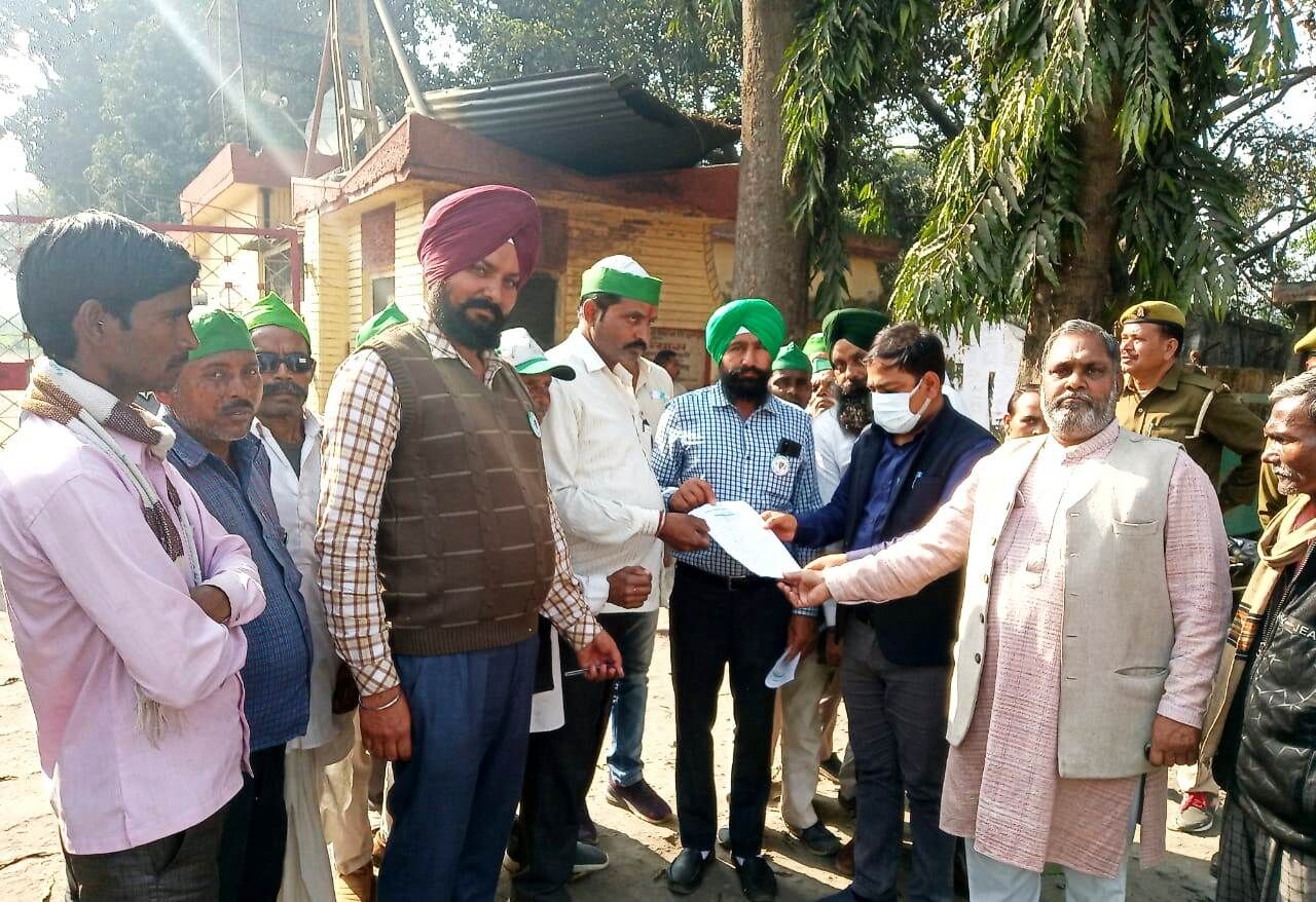 भाकियू ने गन्ना भुगतान न होने पर गन्ना मंत्री का फूंका पुतला