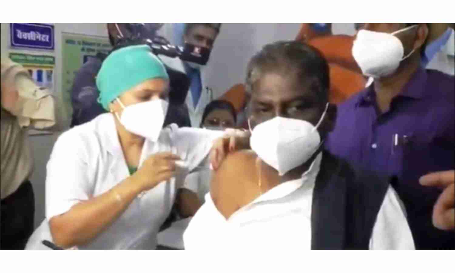 मप्र में शुरू हुआ कोरोना टीकाकरण का दूसरा चरण, स्वास्थ्य मंत्री ने लगवाया टीका