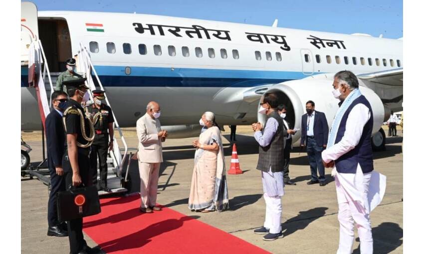 राष्ट्रपति रामनाथ कोविंद पहुंचे जबलपुर, मां नर्मदा की आरती में होंगे शामिल