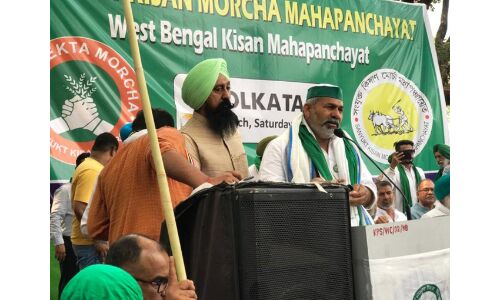 किसान नेता राकेश टिकैत पहुंचे प.बंगाल, भाजपा पर निशाना साधा