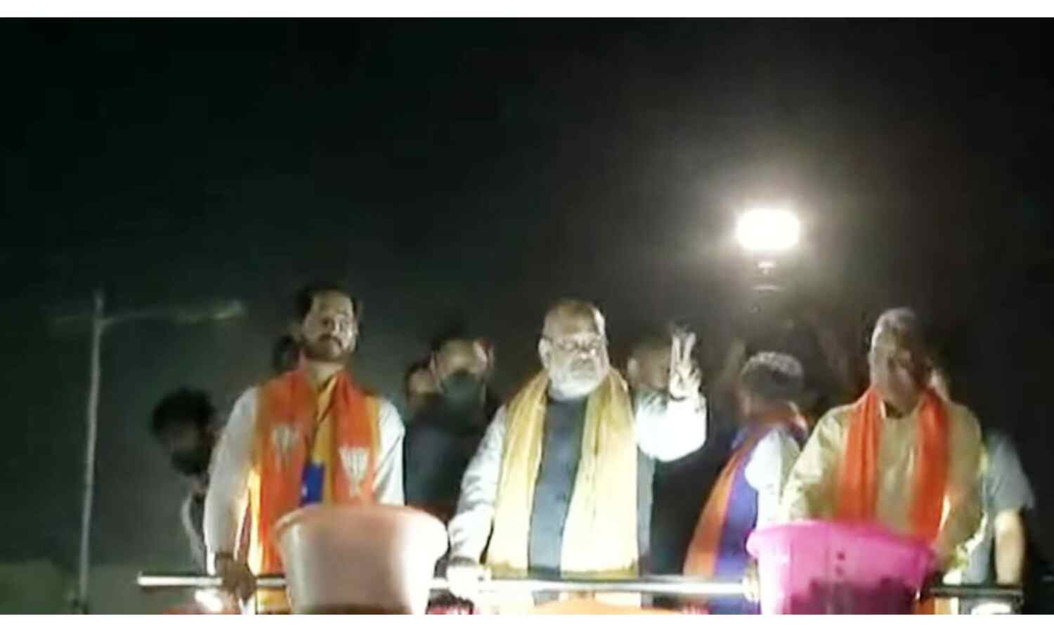 गृहमंत्री अमित शाह ने प. बंगाल में किया रोड शो,  200 से अधिक सीट जीतने का किया दावा