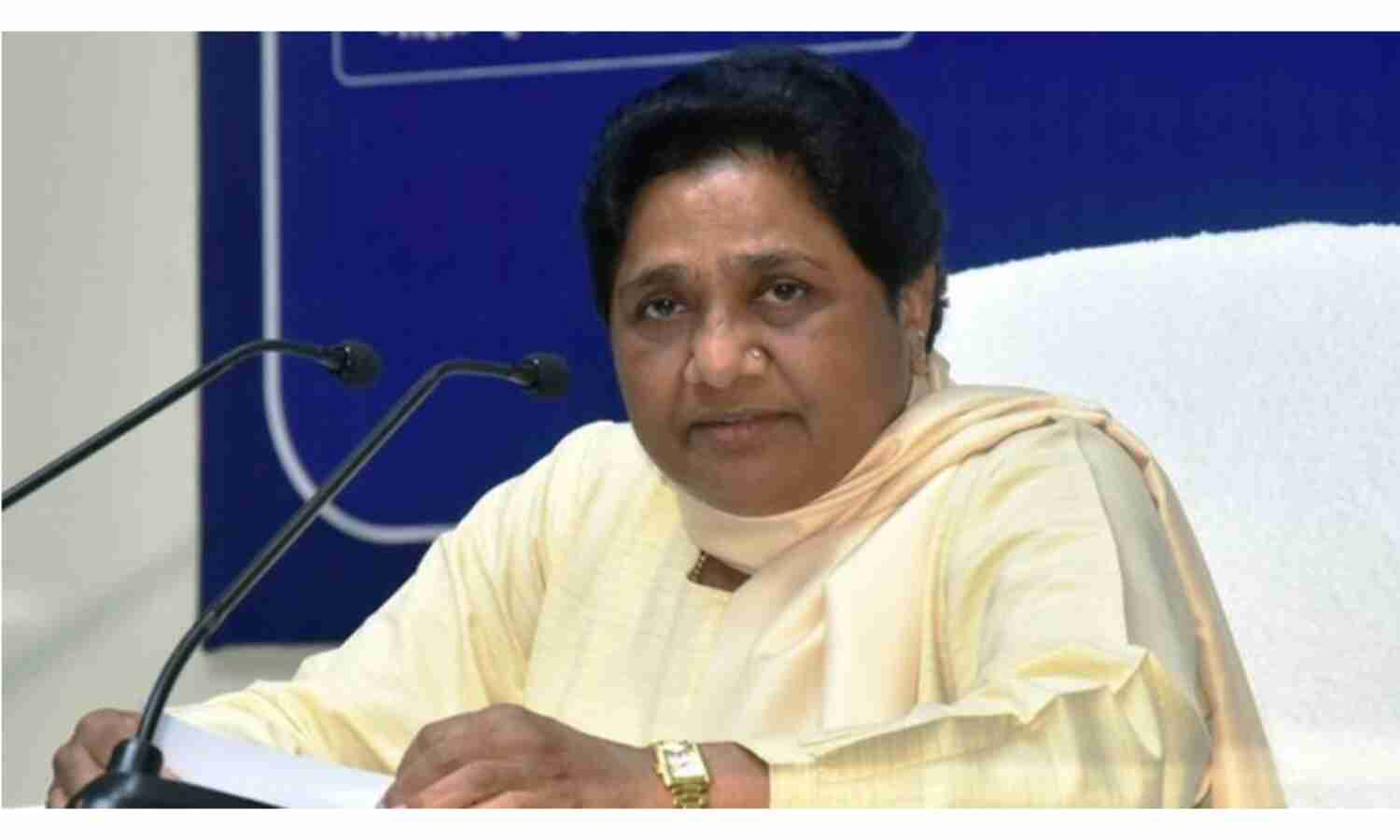 मायावती ने कांशीराम को दी श्रद्धांजलि, कहा- उप्र में अकेले चुनाव लड़ेंगे