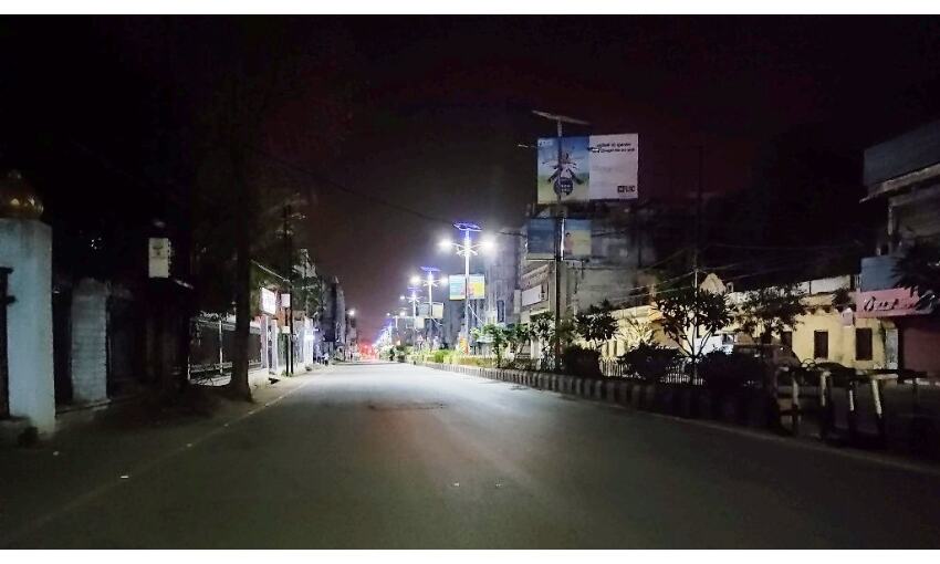 भोपाल-इंदौर में लगा नाइट कर्फ्यू, ग्वालियर सहित आठ जिलों में 10 बजे बंद होगा बाजार