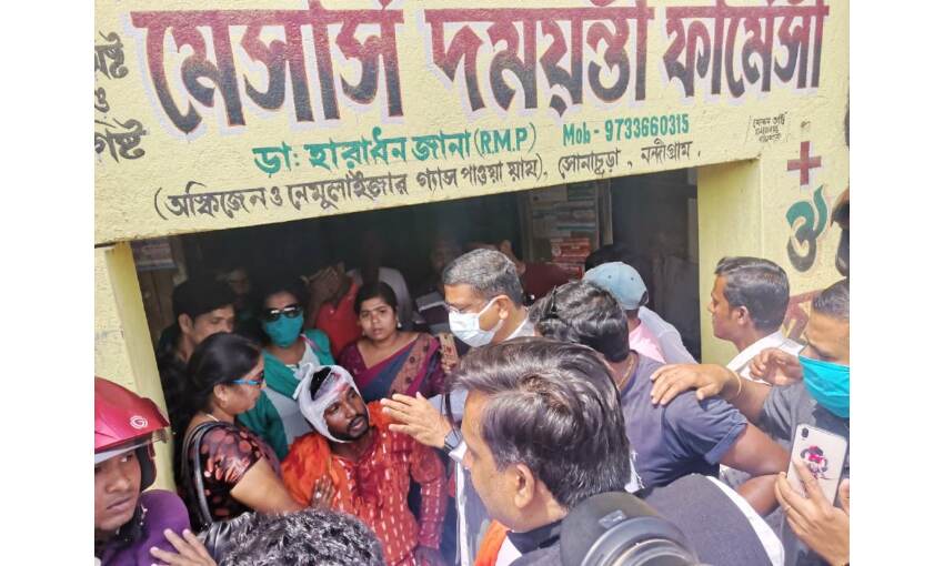 प. बंगाल में केंद्रीय मंत्री की रैली पर हमला, भाजपा कार्यकर्ता घायल