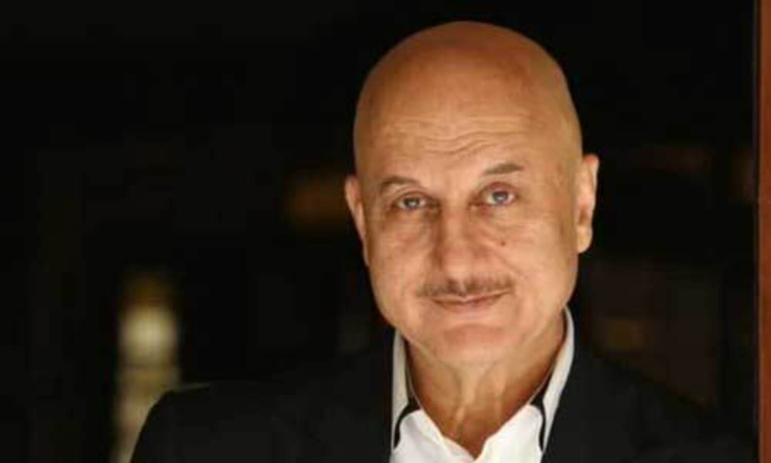 अनुपम खेर ने लिखा गंजेपन को लेकर फनी सॉन्ग, सोशल मीडिया पर वायरल